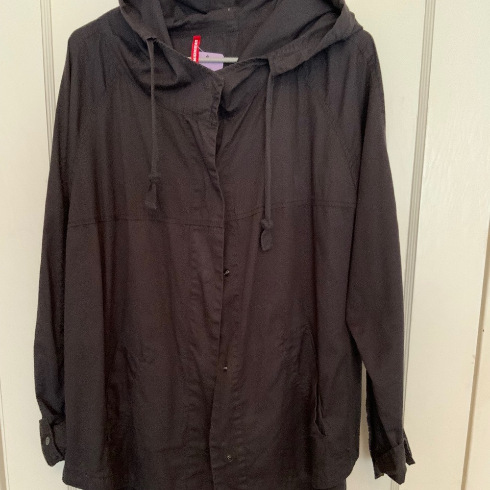 Union bay lightweight snap close jacket, Sz L